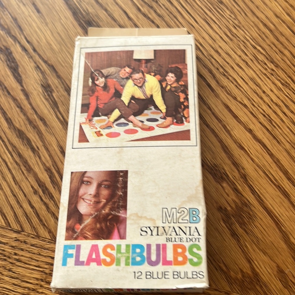Vintage Sylvania M3 Blue Dot Camera FLASH BULBS - Box of 10 only